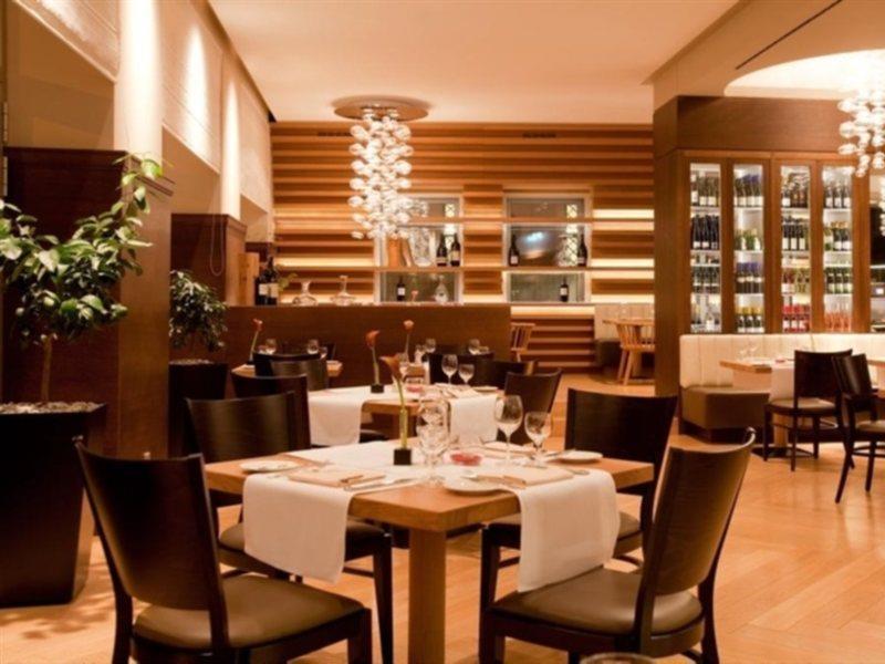 Hotel Maximilian's