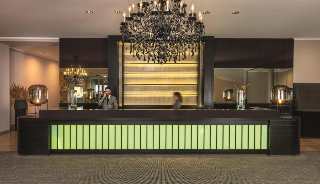 Hotel Maximilian's