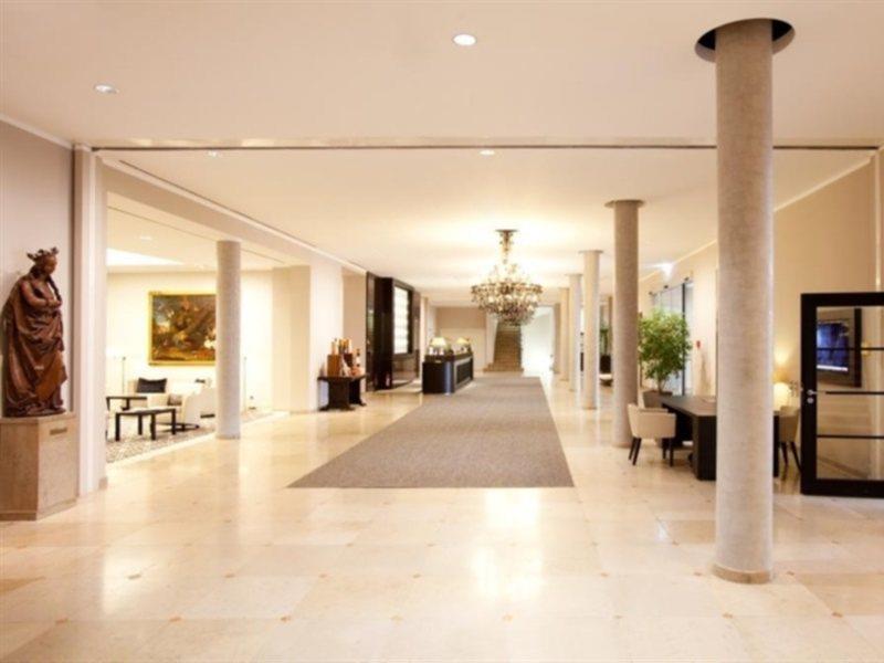 Hotel Maximilian's